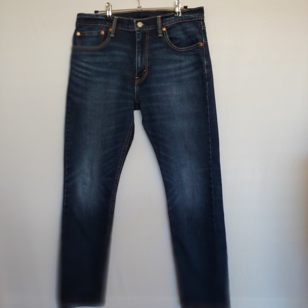 Levi's 512 size 32/30 slim taper jeans